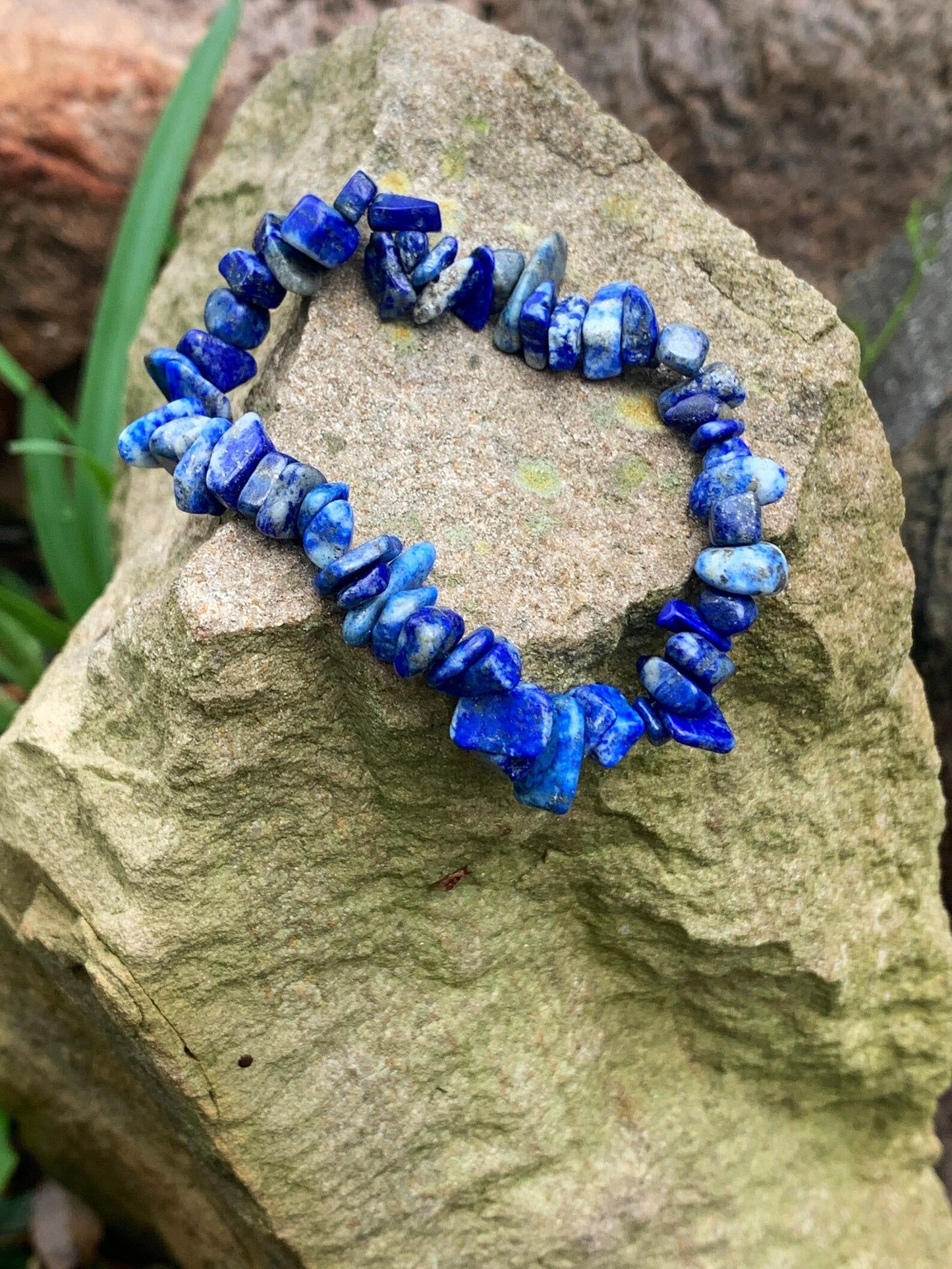 Lapis Lazuli - Crystal Chip Bracelet